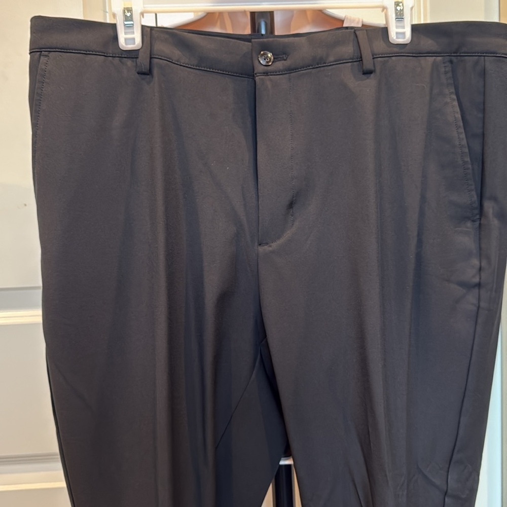 Greg Norman Men’s Jordan Black Golf Performance Pant Men’s 38x29 - Picture 5 of 8